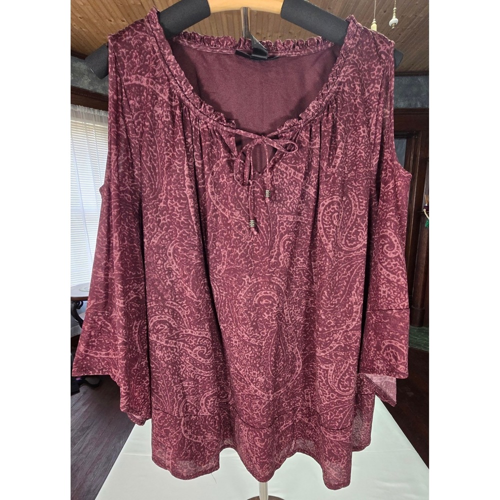 Style &‎ Co Woman 2X Paisley Cold Shoulder Bell Sleeve Blouse Burgundy